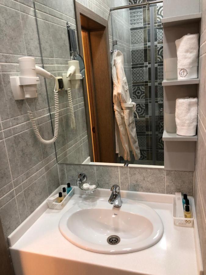 Grace Point Hotel Astana Cameră foto