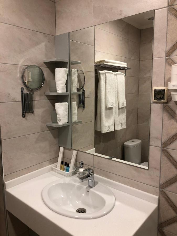 Grace Point Hotel Astana Cameră foto